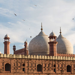 Cheap Flights from Shannon to Lahore
