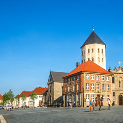 Cheap Flights from Shannon to Paderborn